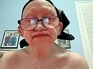 Camsoda Best Webcam of lovelyleslieyeller