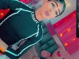 Camsoda Free Porn Cam of isabellalatingirs