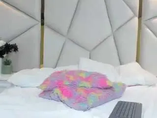 Camsoda Free Live Porn of rebecabrown