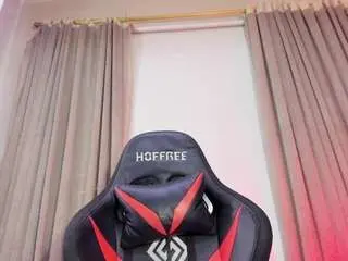 Camsoda Adult Webcam of aleja-hill