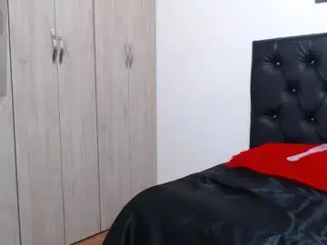 Chaturbate Live Sex Cam of abigail_f00x