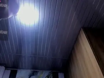 Chaturbate Watch Live Sex Cams of mlucreciasucker303av