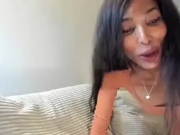 Chaturbate Watch Live Sex Cams of natassiadreamsxxx