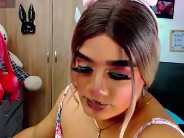 Chaturbate Live Sex Cam of danipein