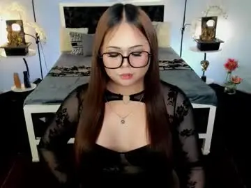 Chaturbate Live Porn of naughtytrans_huntress