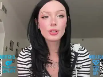 Chaturbate Adult Video Chat of evelynforever