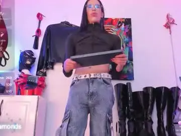 Chaturbate Free Live Porn of miss_nicolesds