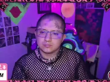 Chaturbate Best live sex cam show of ftmbiggestclit