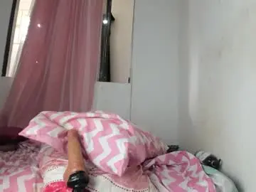 Chaturbate Sex Cam of candyysexy1