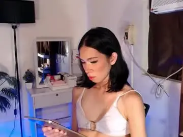 Chaturbate Watch Live Sex Cams of thrishafox