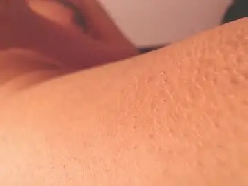 Chaturbate Live Sex Cam of camifit2