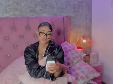 Chaturbate Nude Webcam of khelany_isyy