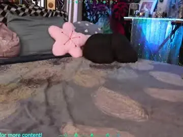 Chaturbate Live Sex Cam of xaevynne