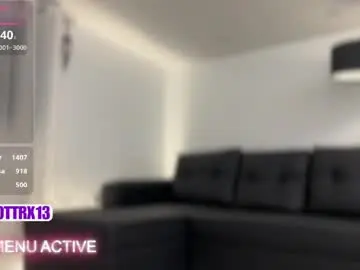 Chaturbate Live Sex Cam of trixieemerald