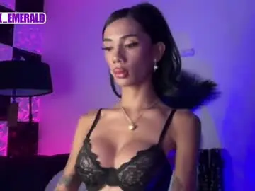 Chaturbate Free Live Porn of trixieemerald