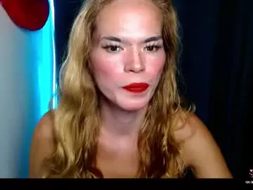 Chaturbate Live Sex of xthickcox_yanna69x