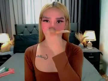 Chaturbate Watch Live Sex Cams of sweet_zoey12