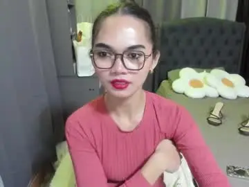 Chaturbate Watch Live Sex Cams of naughty_emmats