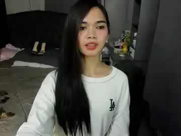 Chaturbate Sex Cam of naughty_emmats