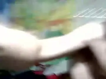 Chaturbate Adult Video Chat of hugecock_macy