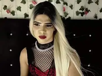 Chaturbate Live Sex Cam of kristal_queen01