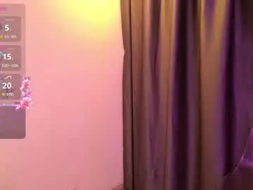 Chaturbate Live Sex of yuri_stars