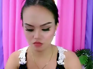 Chaturbate Live Sex Cam of miss_nai