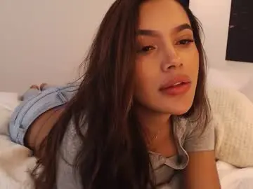 Chaturbate Adult Video Chat of diione