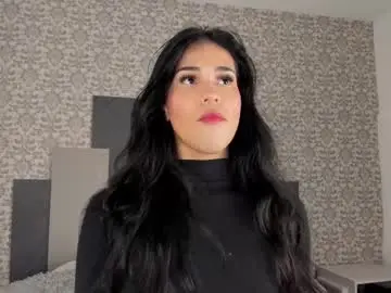 Chaturbate Nude Webcam of isa_little_star