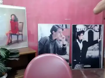 Chaturbate Watch Live Sex Cams of margo_fox69