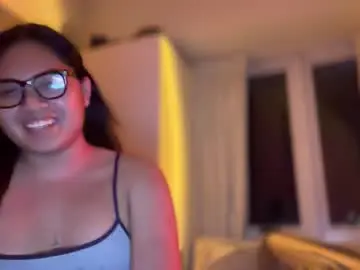 Chaturbate Sex Chat of yllanahard