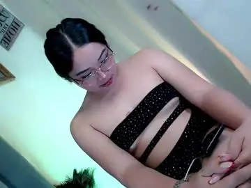 Chaturbate Best live sex cam show of wildbarbie_69