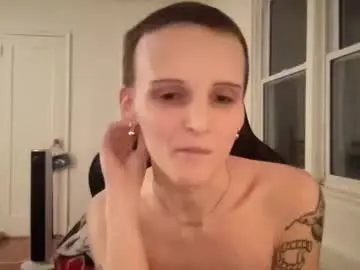 Chaturbate Free Live Porn of petite_peachyy