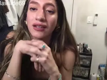 Chaturbate Adult Video Chat of lolita_wilde390