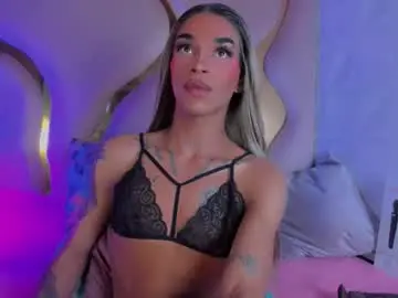 Chaturbate Free Porn Cam of kloe_hh