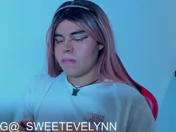 Chaturbate Sex Cam of lady_evelynn_