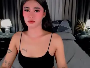 Chaturbate Live Sex Cam of jhulianagrey