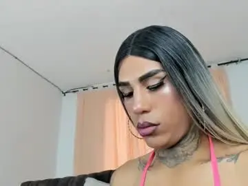 Chaturbate Sex Cam of candy_cumy1