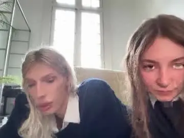 Chaturbate Free Live Porn of hung_angel_xxl