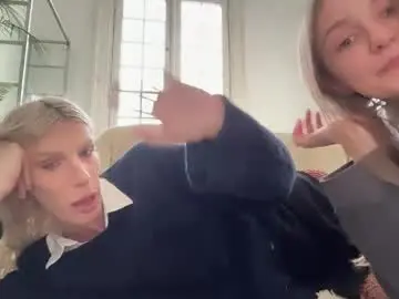 Chaturbate Best live sex cam show of hung_angel_xxl