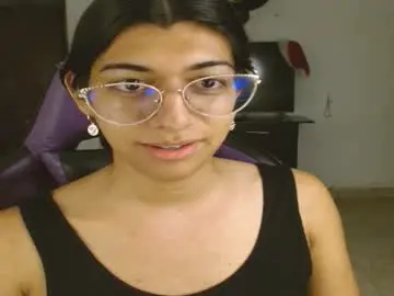 Chaturbate Live Sex Cam of engiel_phoenix