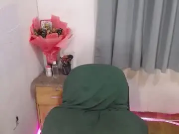 Chaturbate Live Sex Cam of naughty_nebula