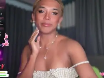 Chaturbate Live Sex Cam of cockprincess_dianna