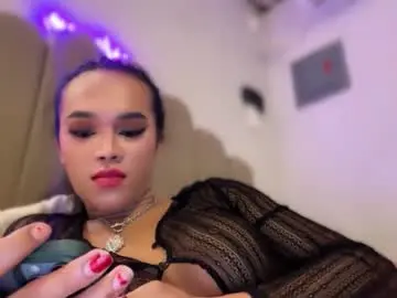 Chaturbate Live Sex Cam of kandymuse_