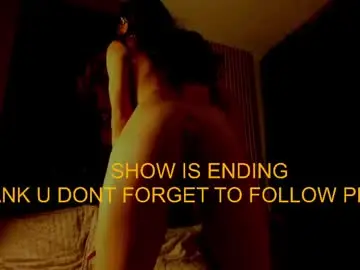 Chaturbate Best live sex cam show of xabrina_17