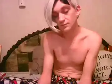 Chaturbate Live Sex Cam of alishaluv