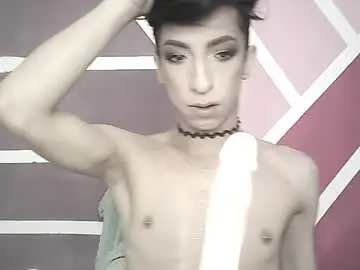 Chaturbate Live Sex Cam of jet_clomet21