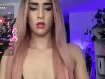 Chaturbate Live Sex Cam of isa__fox_