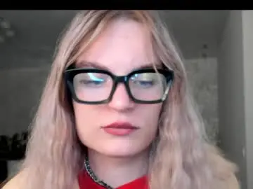 Chaturbate Watch Live Sex Cams of millikira006