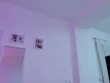 Chaturbate Live Sex Cam of _viioletweekend_